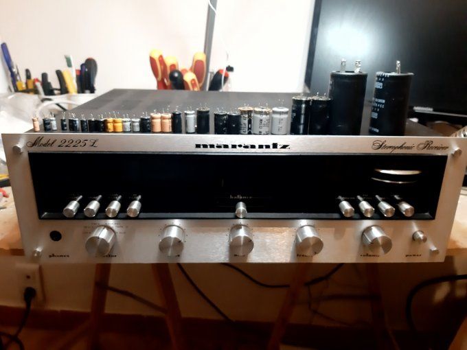 [VENDU] Ampli-tuner Marantz 2225 L