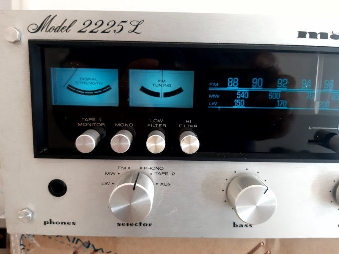 [VENDU] Ampli-tuner Marantz 2225 L